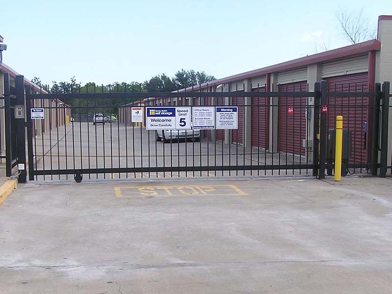 Custom Gate in Montgomery County Texas