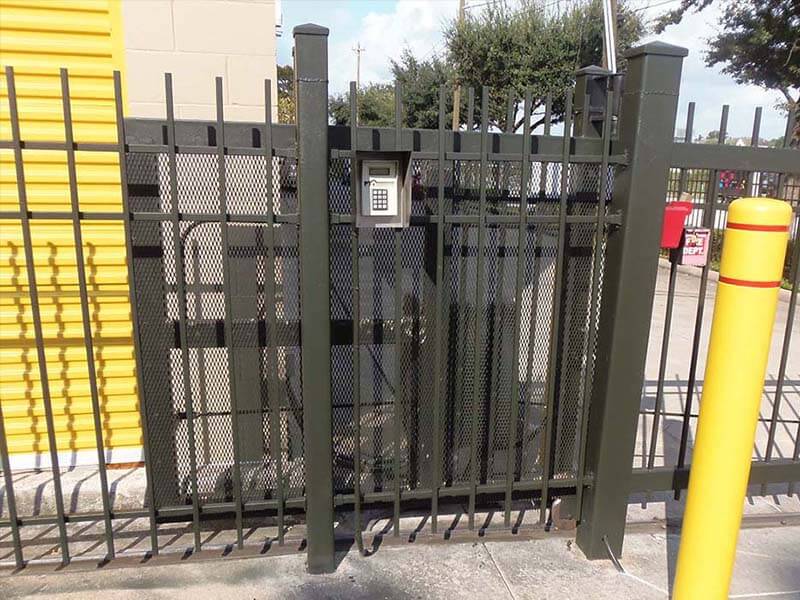 Industrial Gate in Conroe Texas