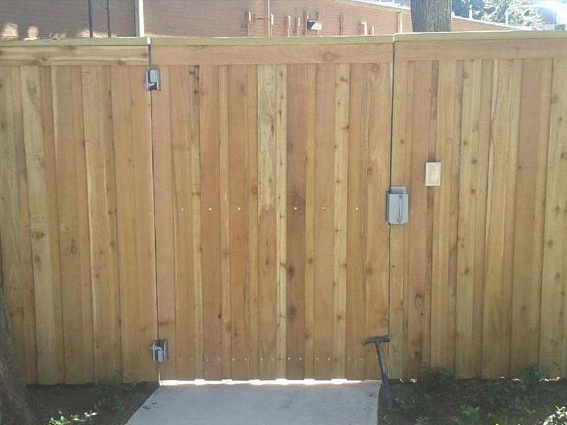 Residential Gate Example in Conroe Texas