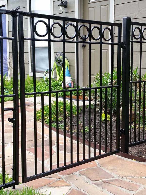 Huntsville Texas privacy fencing