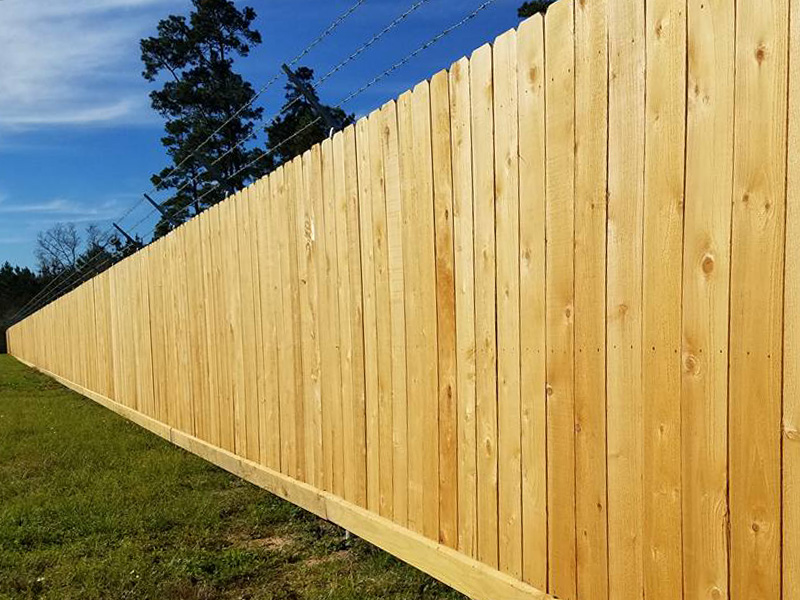 wood fence Sealy Texas